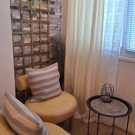 Апартаменты лазуро *